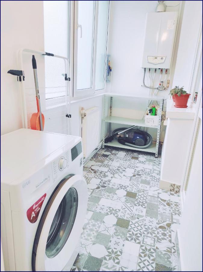 Smart Apartament Piatra Neamţ Zewnętrze zdjęcie